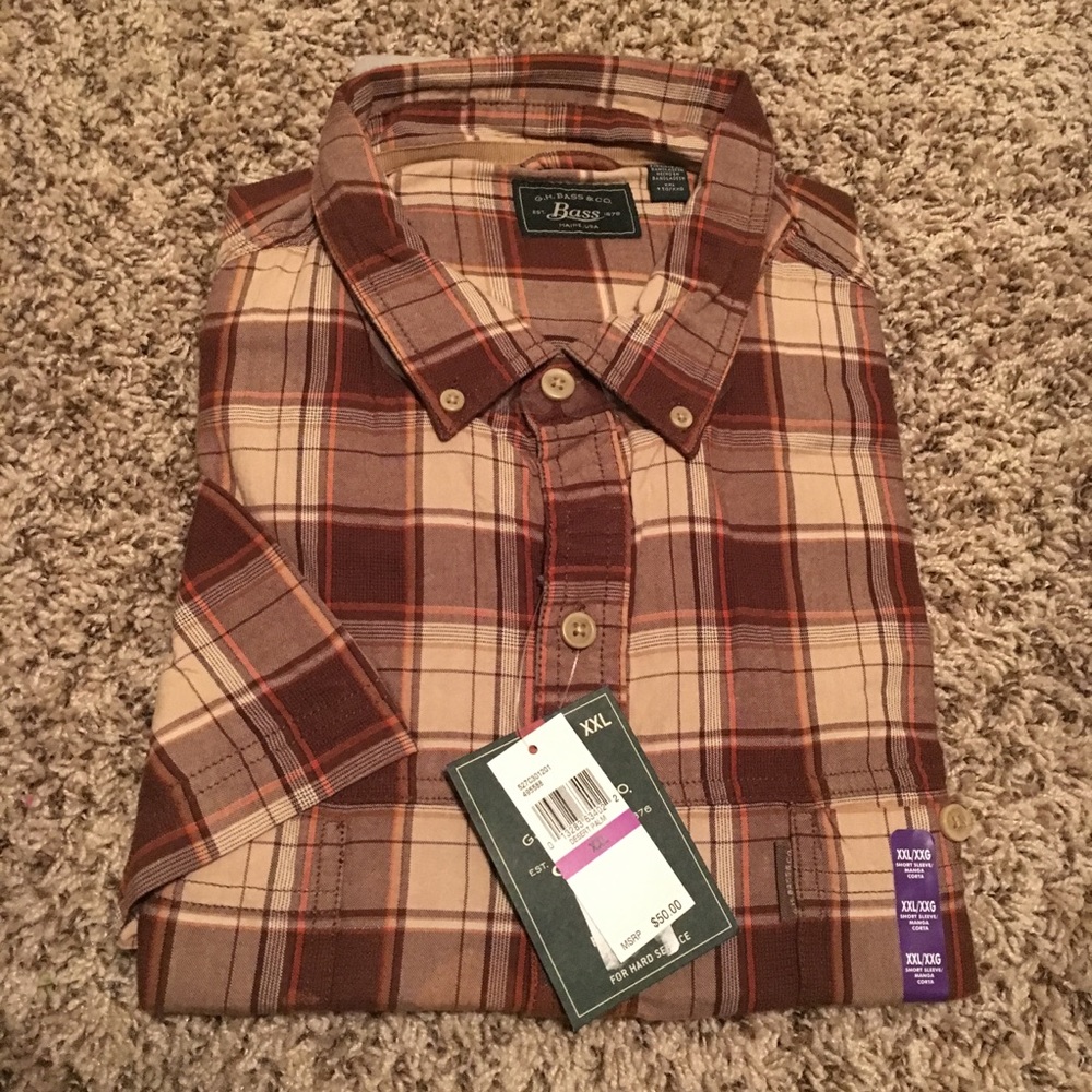 NWT Bass XL short sleeved plaid button up shirt
